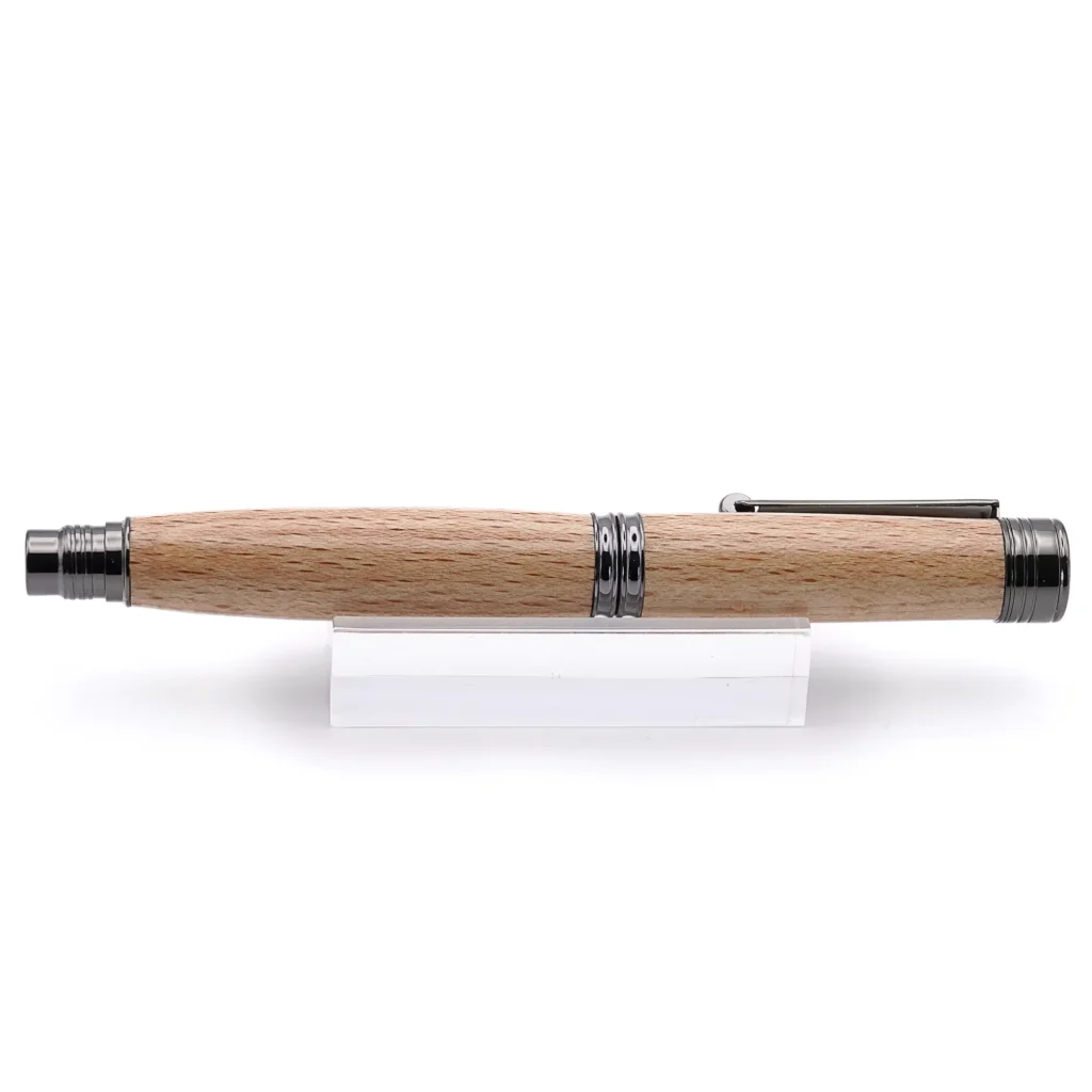 English Beech Fountain Pen with Gun Metal Fittings (900)