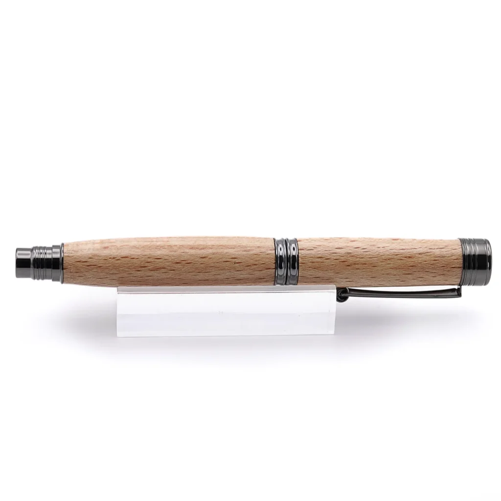 English Beech Fountain Pen with Gun Metal Fittings (900)