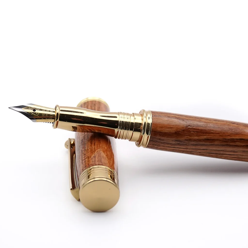 Kentucky Coffee Tree Fountain Pen with Gold Plated Fittings (905)