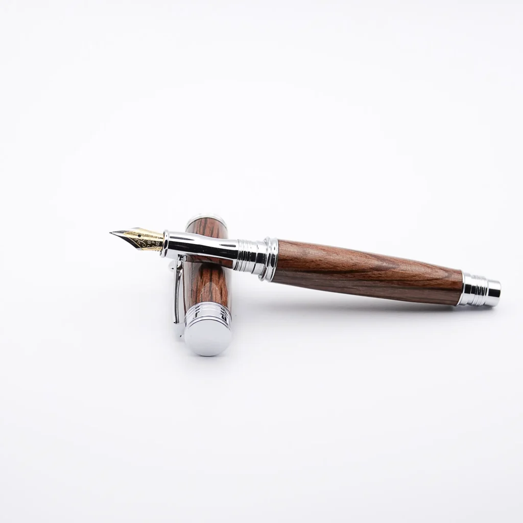 Holm Oak Fountain Pen with Chrome Plated Fittings (906)