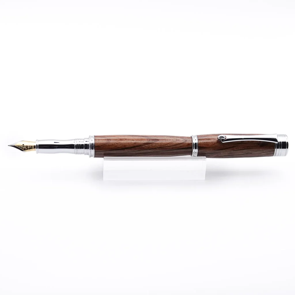 Holm Oak Fountain Pen with Chrome Plated Fittings (906)