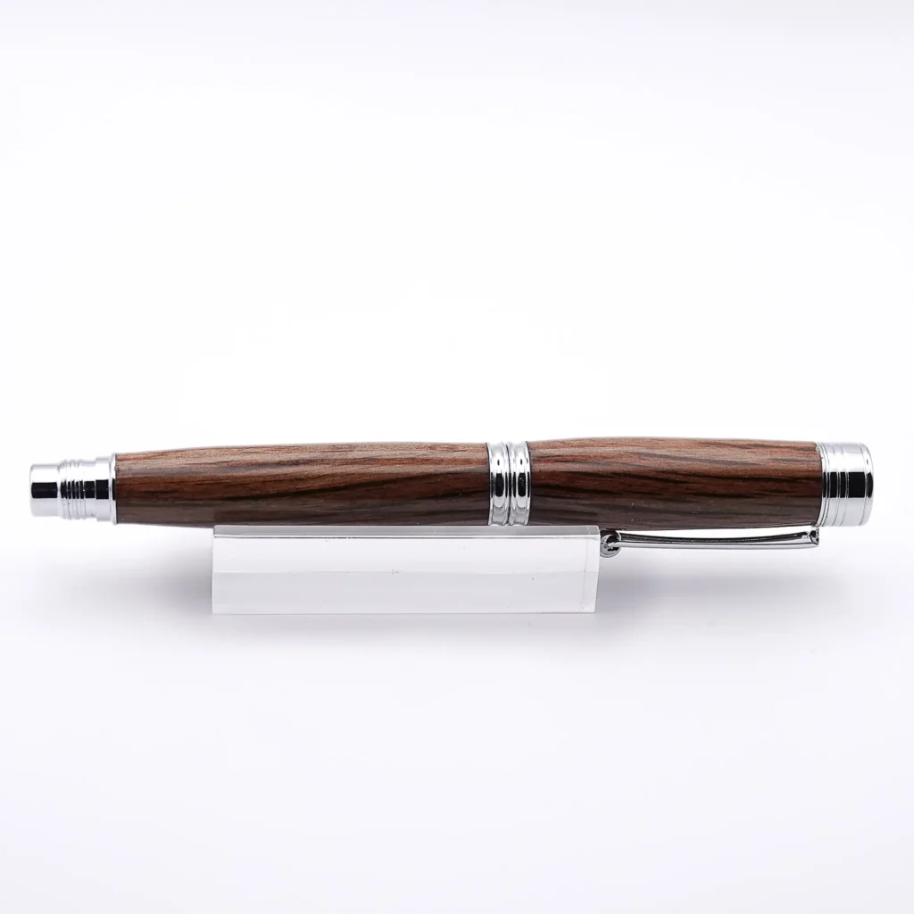 Holm Oak Fountain Pen with Chrome Plated Fittings (906)