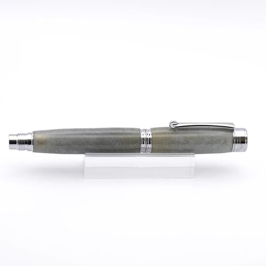 Grey Fountain Pen with Chrome Plated Fittings (959)