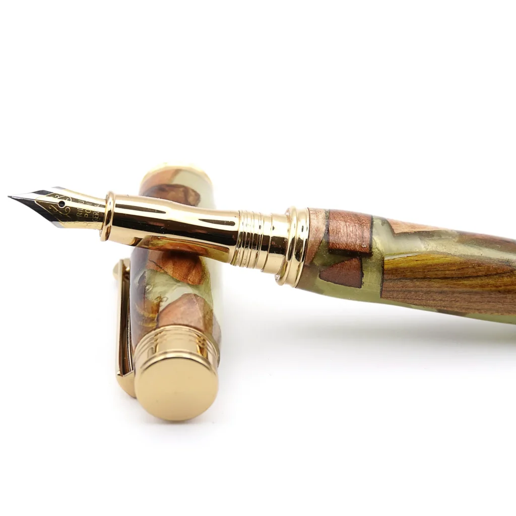 Green Scrap Wood Fountain Pen with Gold Plated Fittings (968)