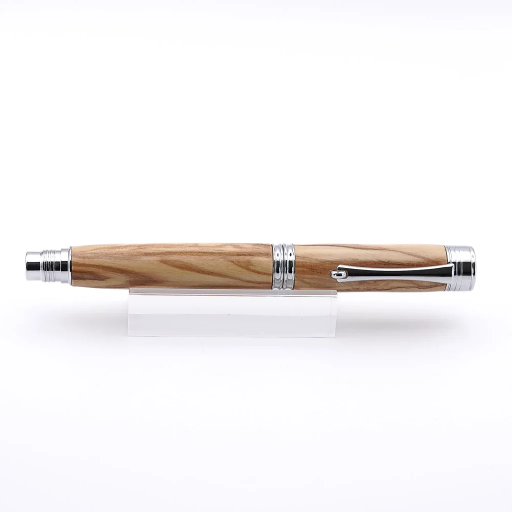 Olive Fountain Pen with Chrome Plated Fittings (975)