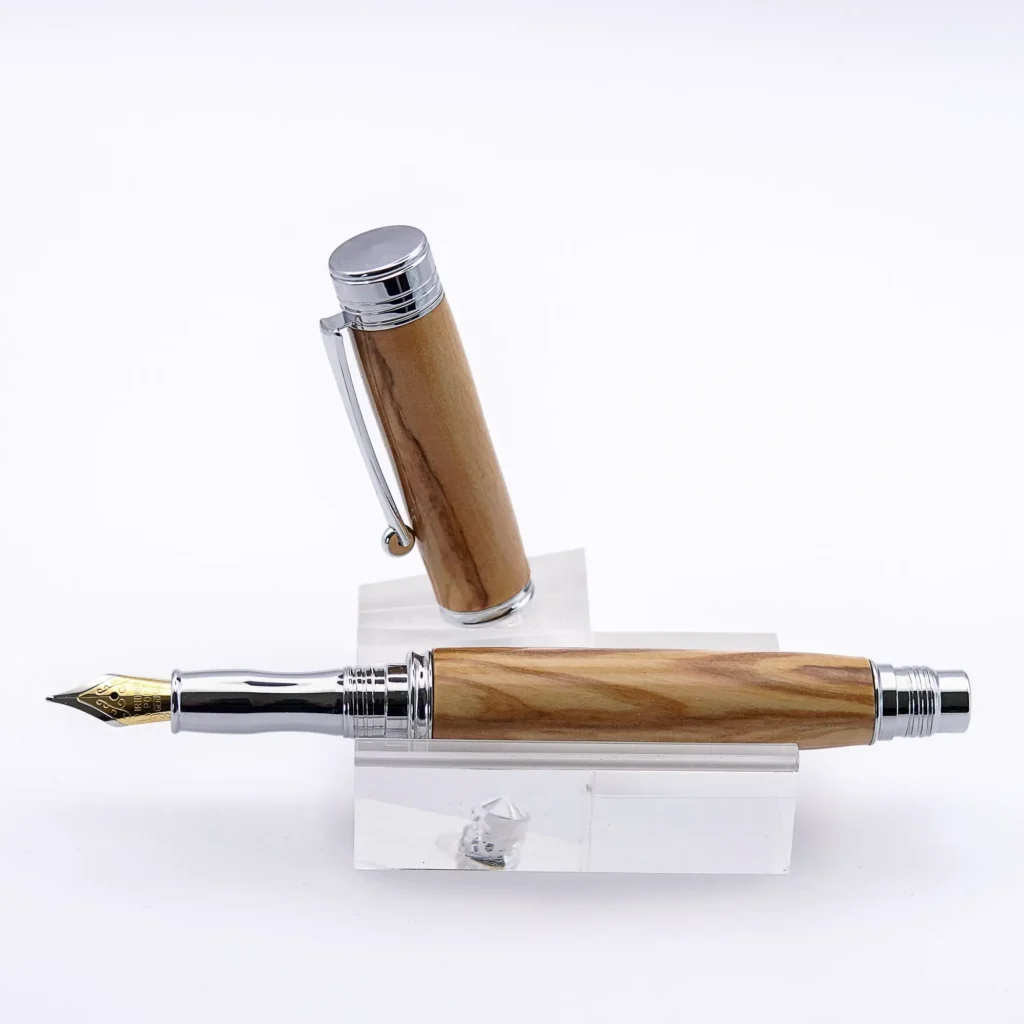 Olive Fountain Pen with Chrome Plated Fittings (975)