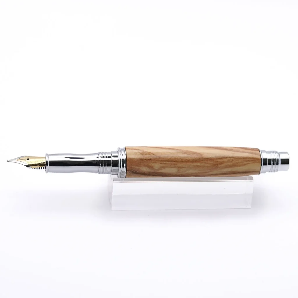 Olive Fountain Pen with Chrome Plated Fittings (975)