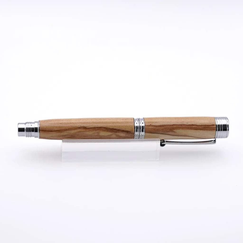 Olive Fountain Pen with Chrome Plated Fittings (975)