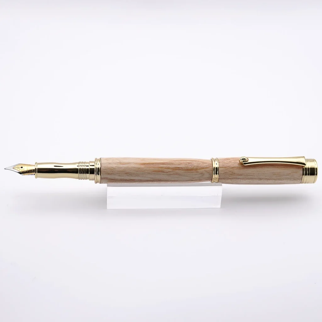English Ash Fountain Pen with Gold Plated Fittings (978)