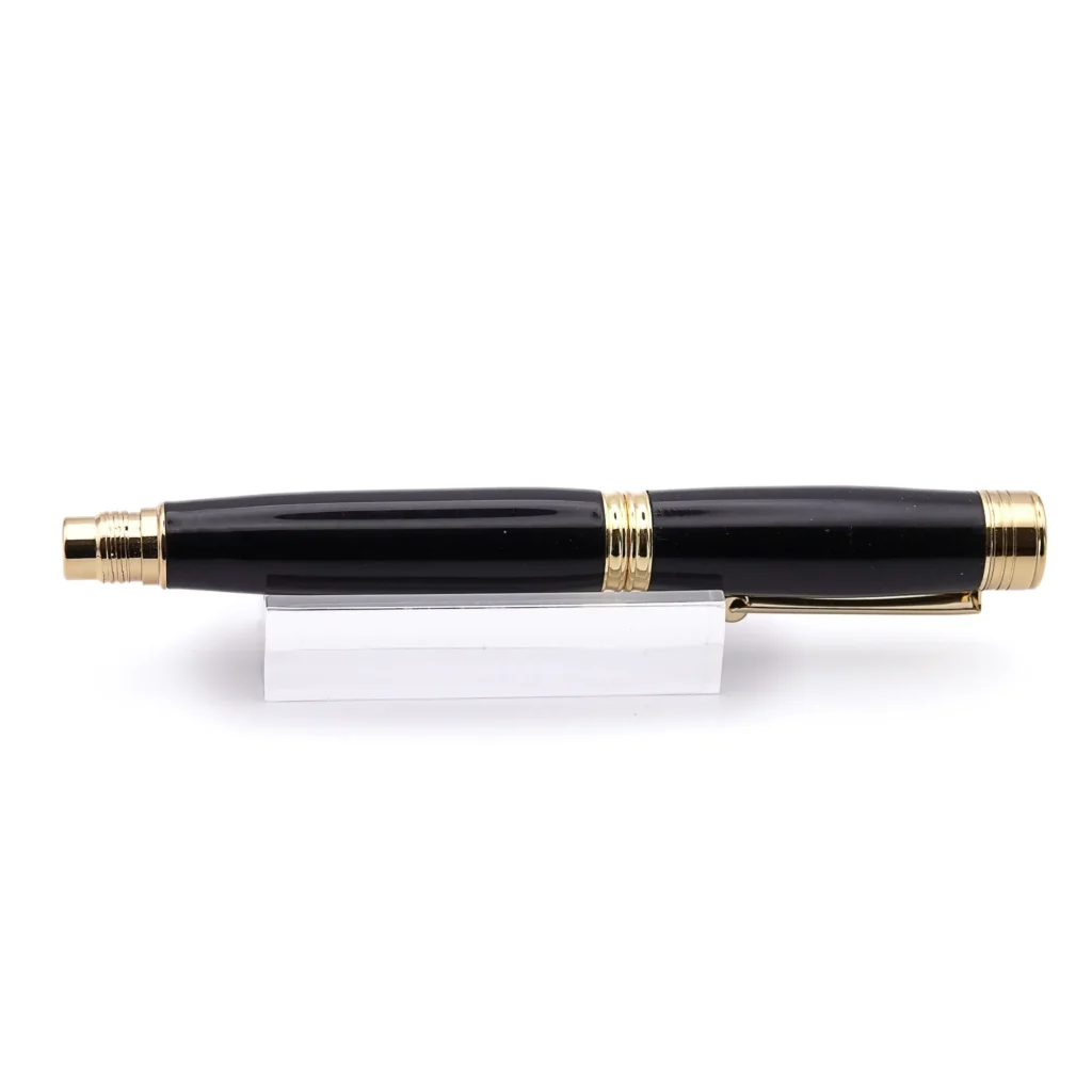 Black Fountain Pen with Gold Plated Fittings (989)