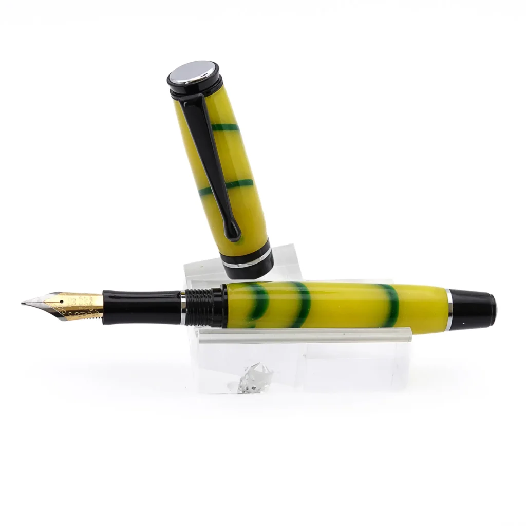 Yellow and Green Fountain Pen with Black Chrome and Chrome Fittings (1069)