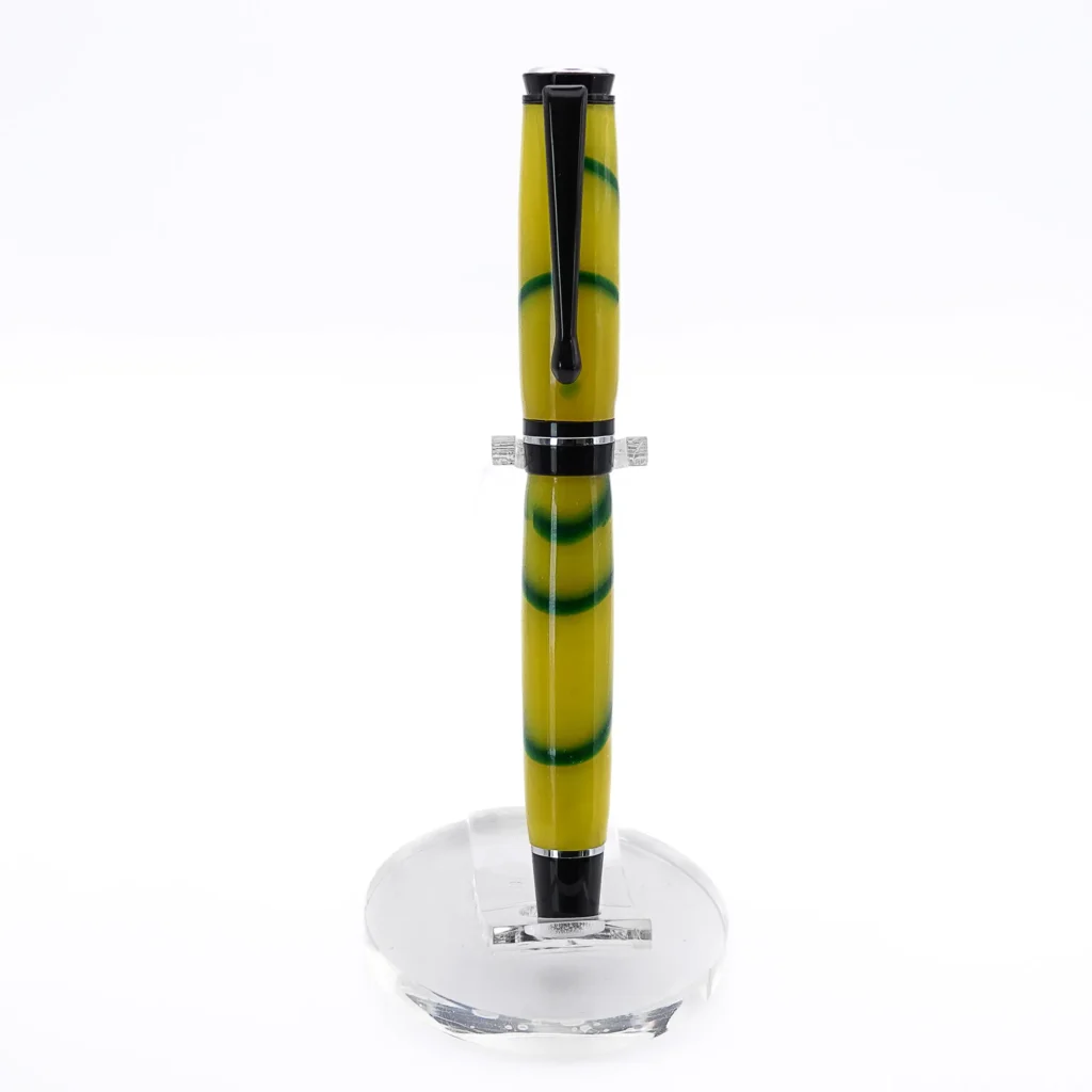 Yellow and Green Fountain Pen with Black Chrome and Chrome Fittings (1069)