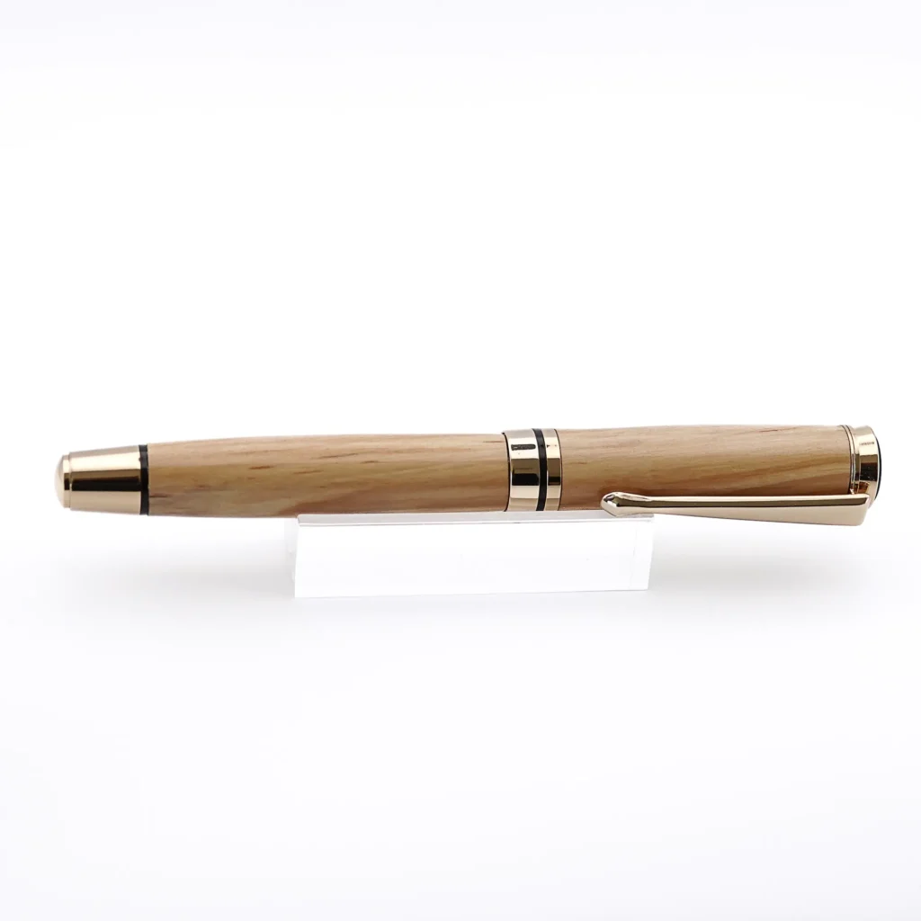 Olive Fountain Pen with Gold and Black Chrome Fittings (1070)