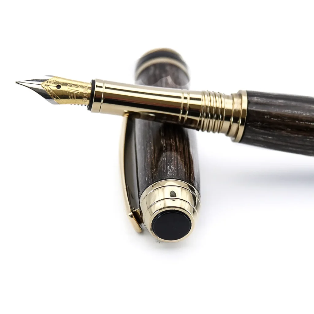 Luxury Bog Oak Fountain Pen with Titanium Gold and Black Chrome Fittings (1071)