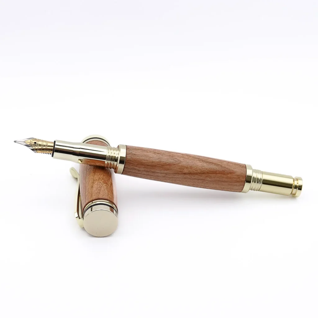 Black Cherry Fountain Pen with Gold Fittings (1096)