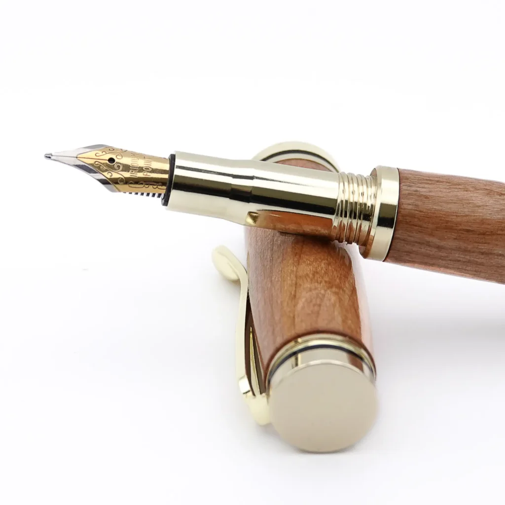 Black Cherry Fountain Pen with Gold Fittings (1096)