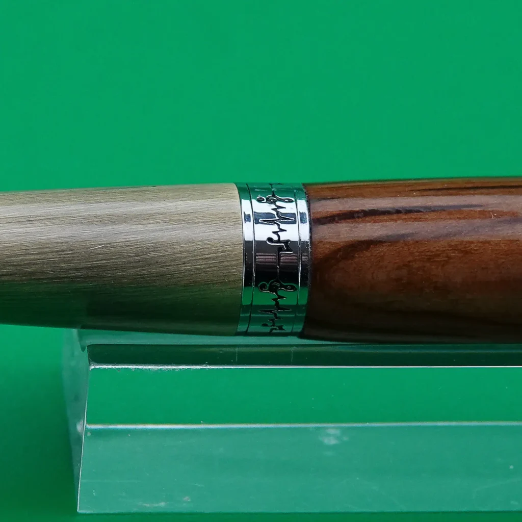 Holm Oak Ballpoint Pen with Antique Gold Fittings (1130)