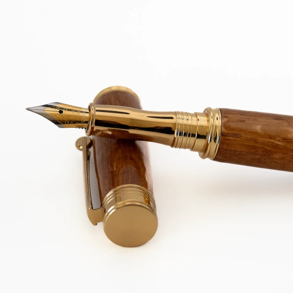 Oak Fountain Pen with Gold Plated Fittings (1142)