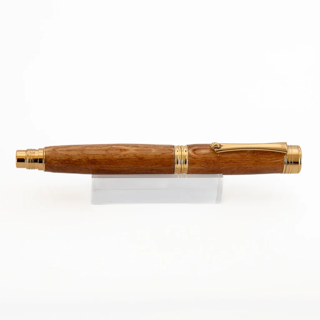 Oak Fountain Pen with Gold Plated Fittings (1142)