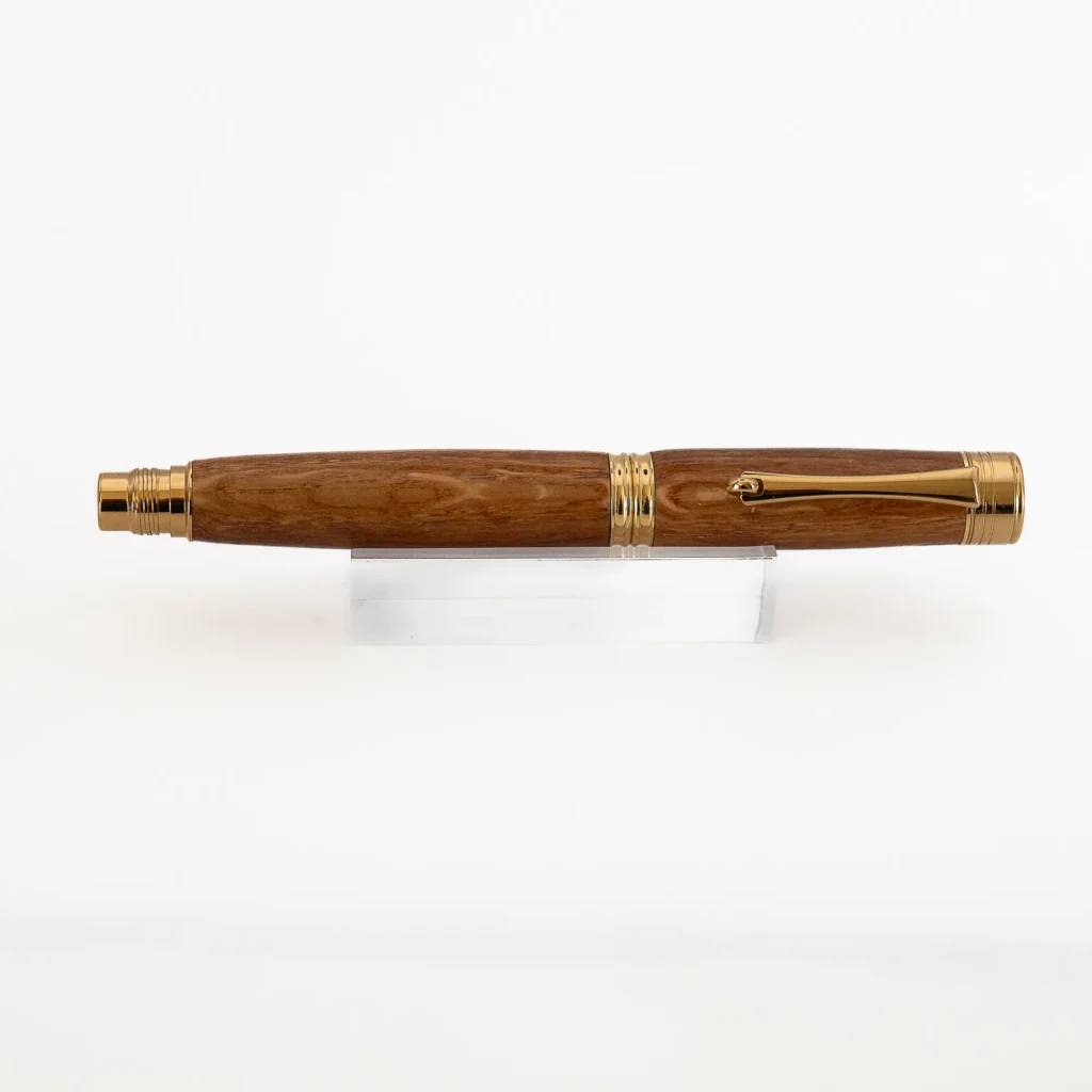 Oak Fountain Pen with Gold Plated Fittings (1142)