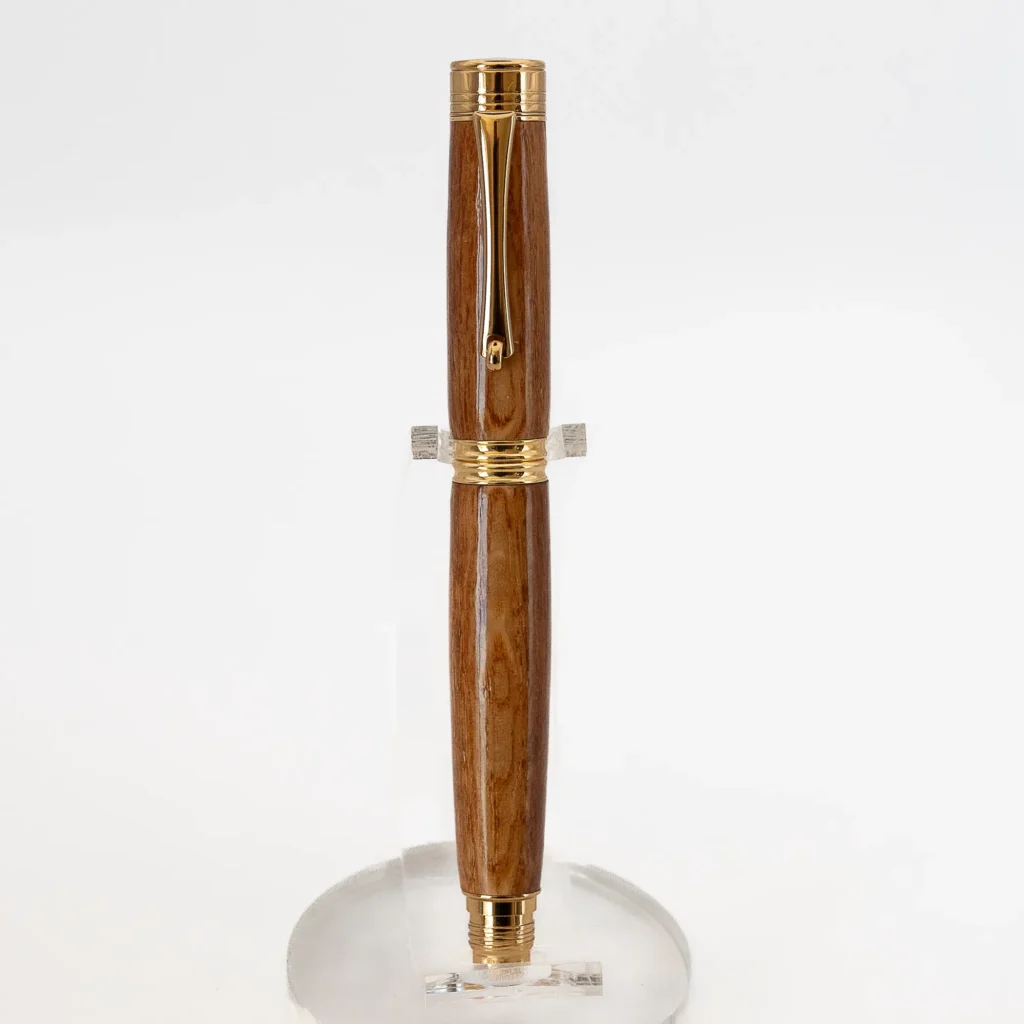 Oak Fountain Pen with Gold Plated Fittings (1142)