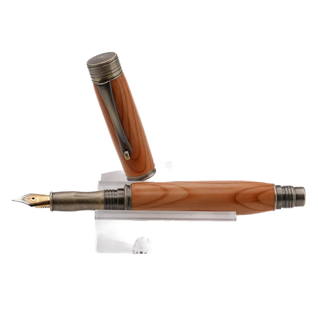 Yew Fountain Pen with Antique Coloured Fittings (1150)