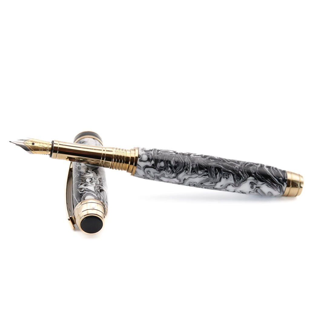 Black and White Luxury Fountain Pen with Titanium Gold Plate (1152)