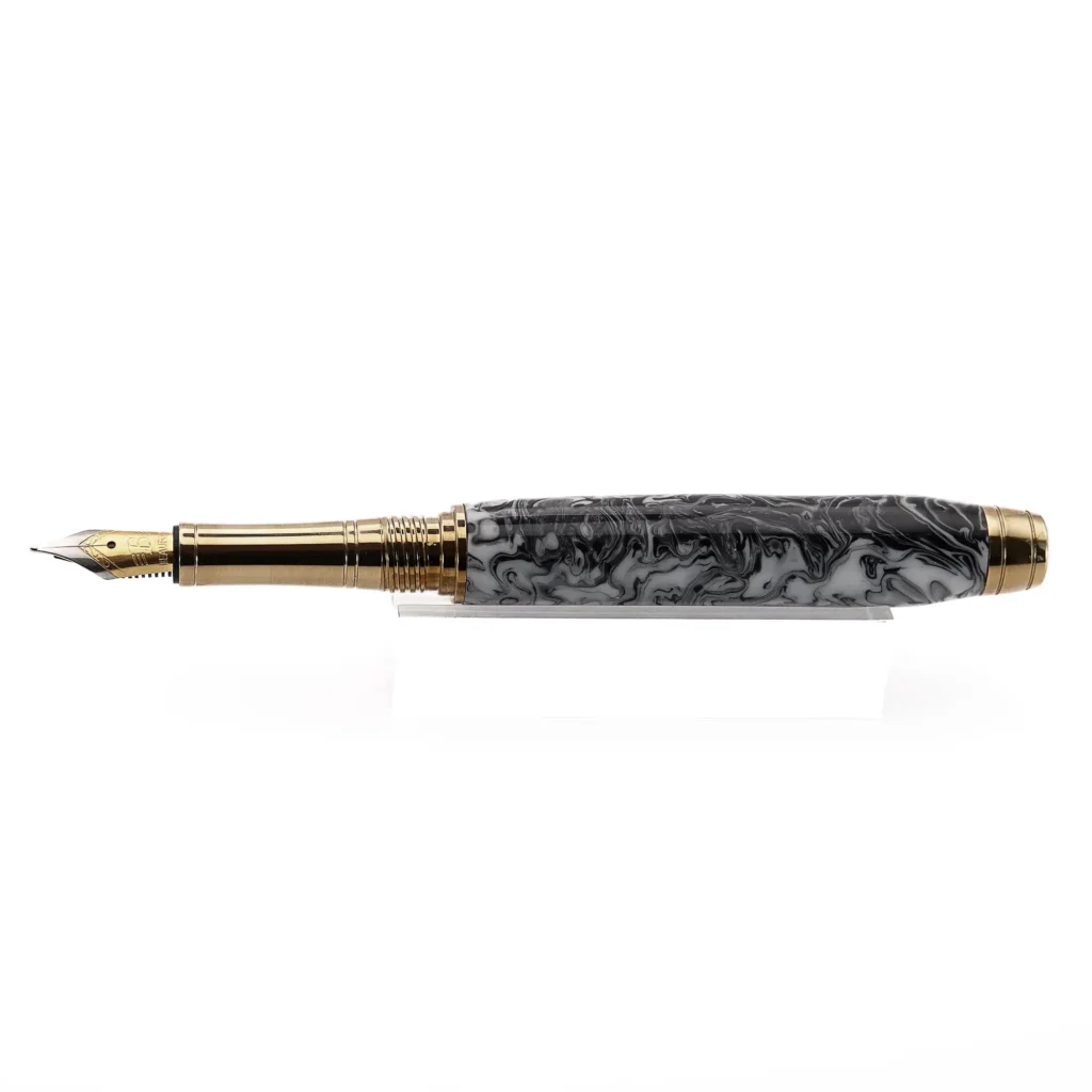 Black and White Luxury Fountain Pen with Titanium Gold Plate (1152)