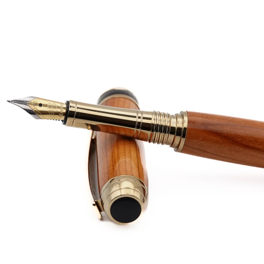 Luxury Yew Fountain Pen with Titanium Gold Fittings (1154)