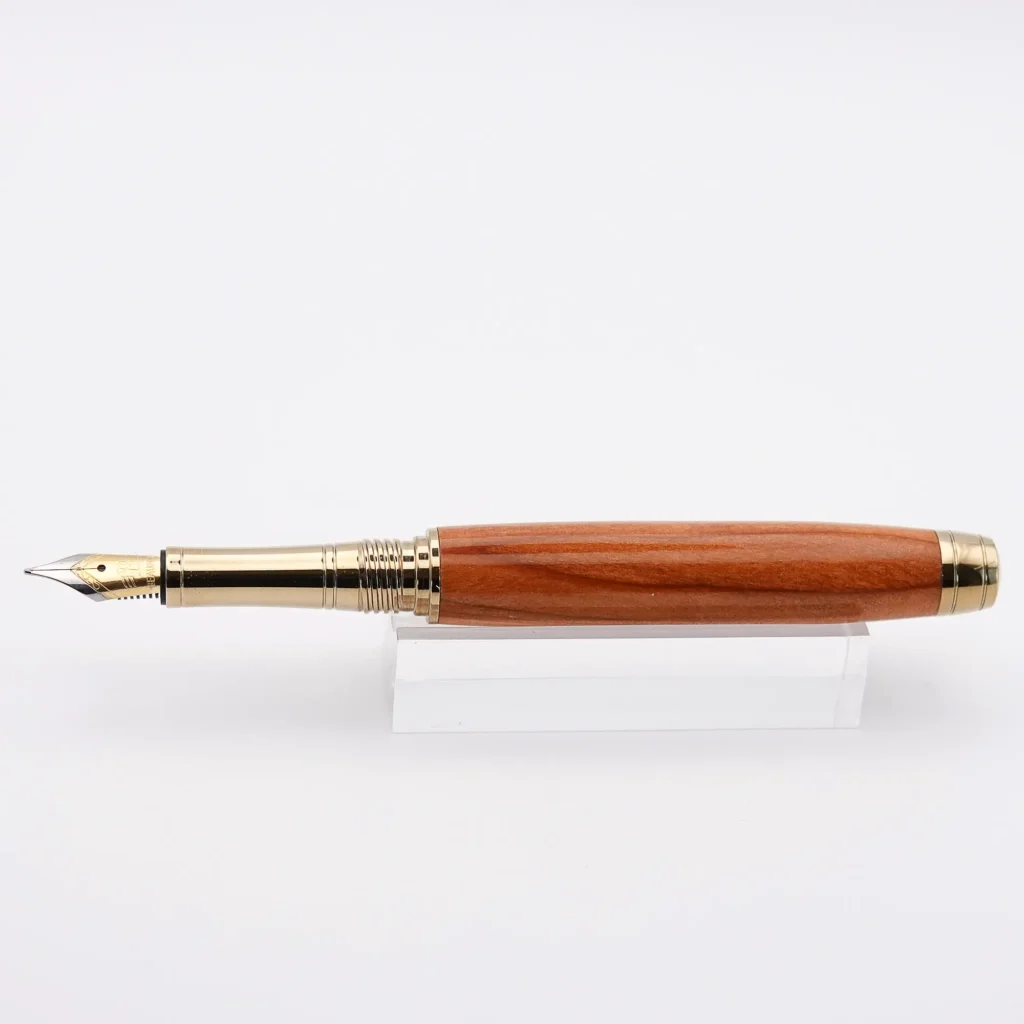 Luxury Yew Fountain Pen with Titanium Gold Fittings (1154)