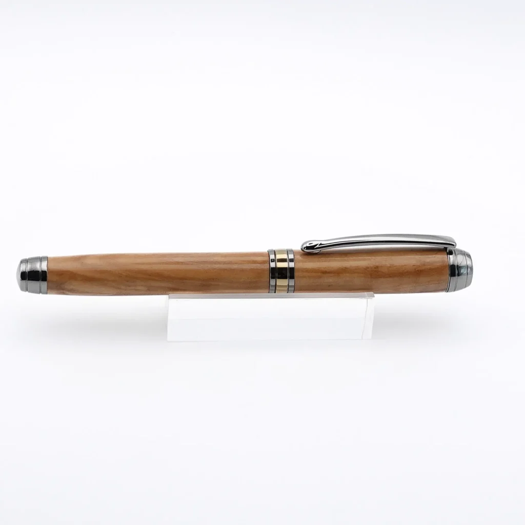 Luxury Olive Fountain Pen with Black Titanium and Titanium Gold Fittings (1176)
