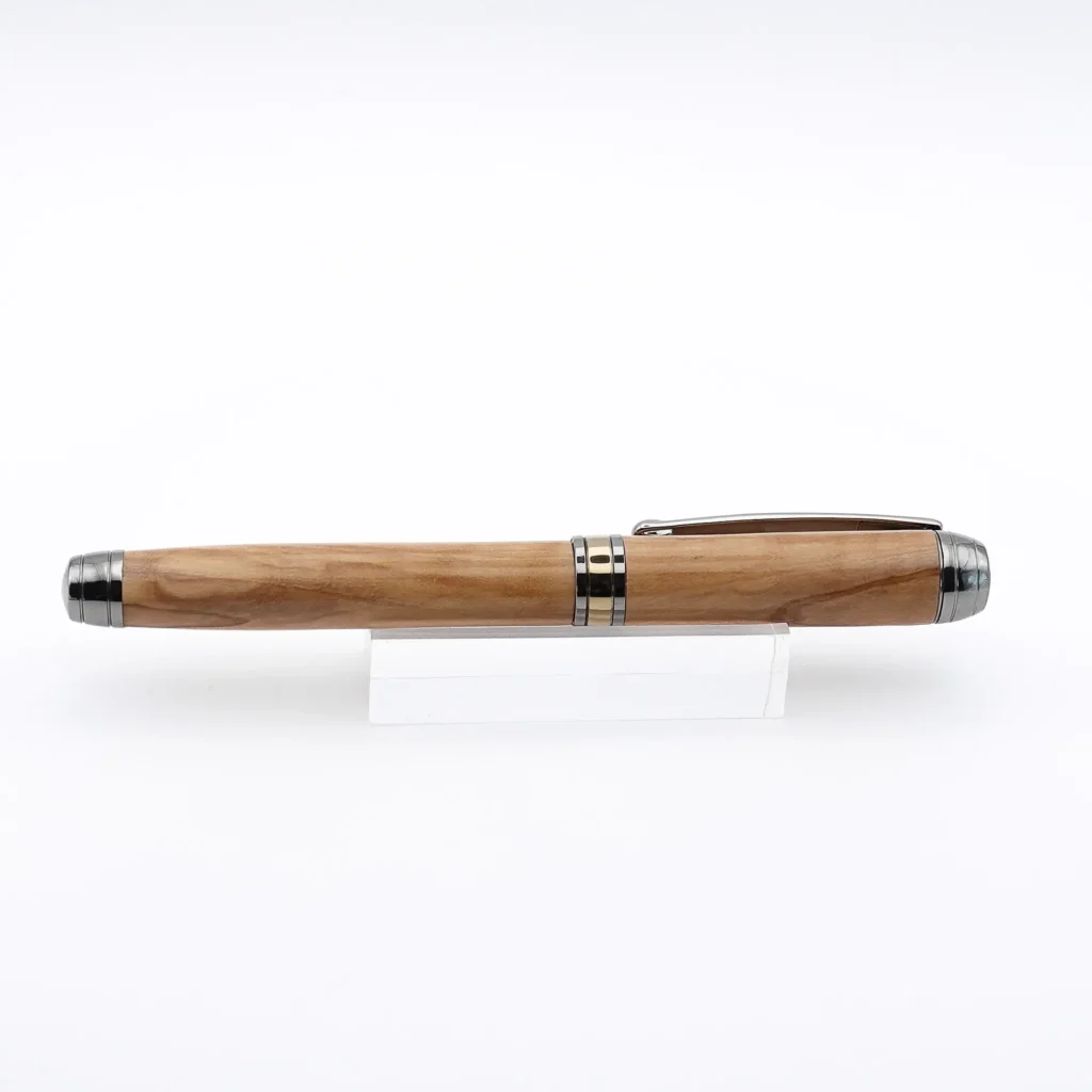 Luxury Olive Fountain Pen with Black Titanium and Titanium Gold Fittings (1176)
