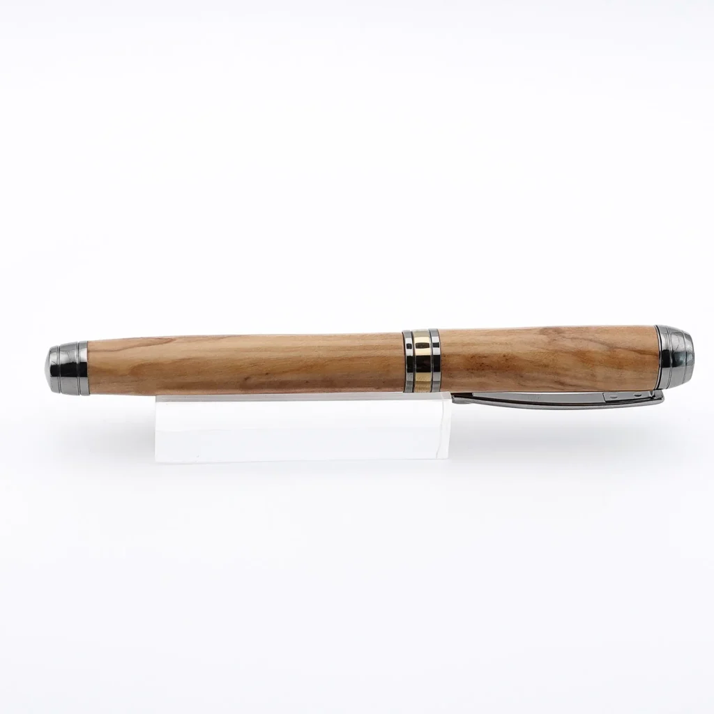 Luxury Olive Fountain Pen with Black Titanium and Titanium Gold Fittings (1176)