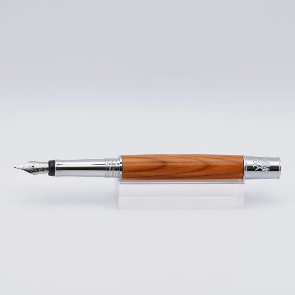 Yew Honeybee Fountain Pen with Chrome Plated Fittings (1226)