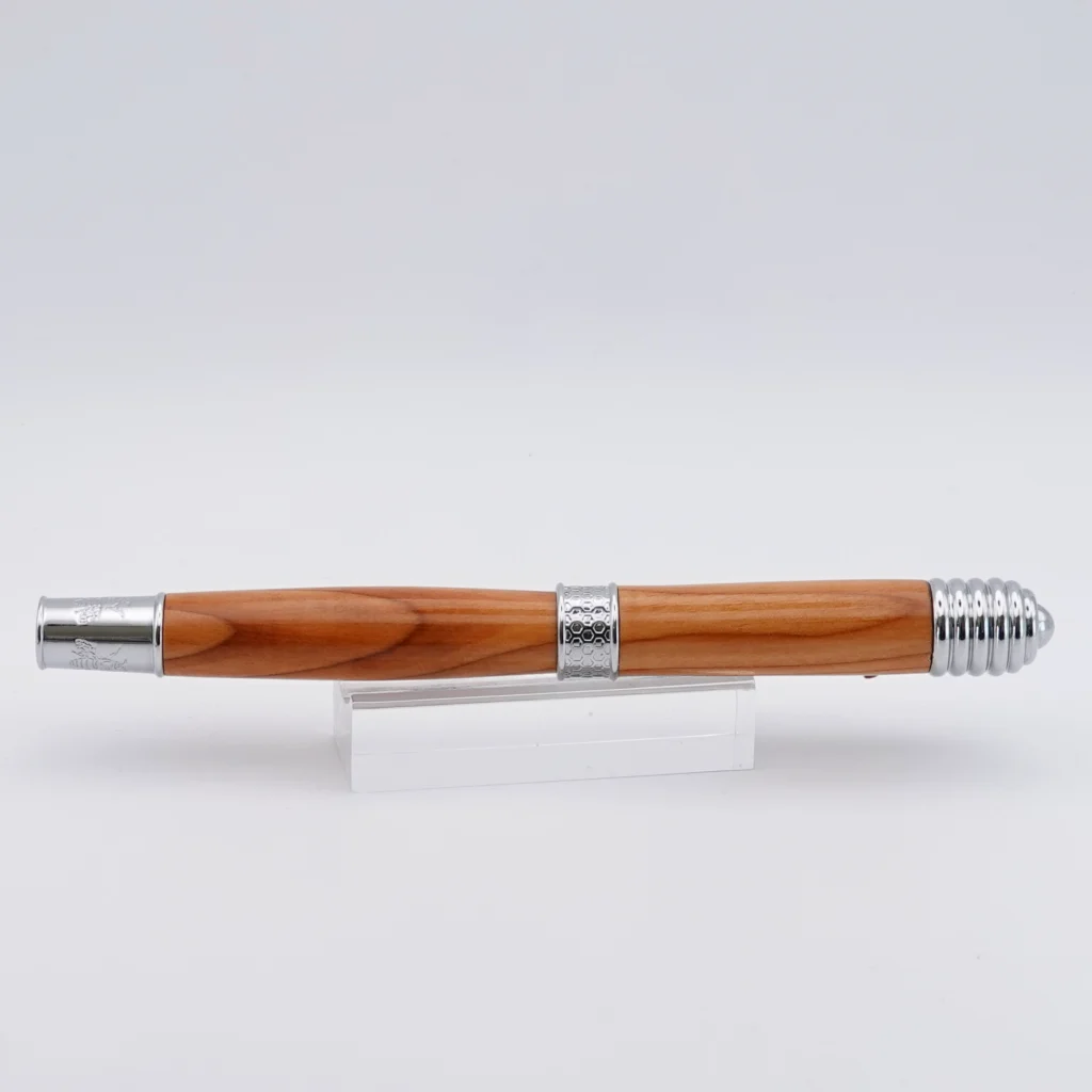 Yew Honeybee Rollerball Pen with Chrome Plated Fittings (1227)