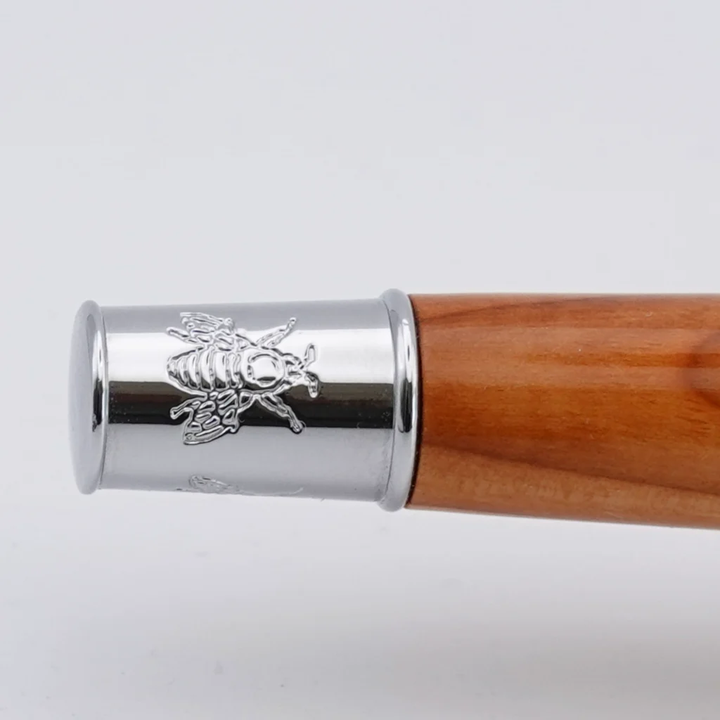 Yew Honeybee Rollerball Pen with Chrome Plated Fittings (1227)