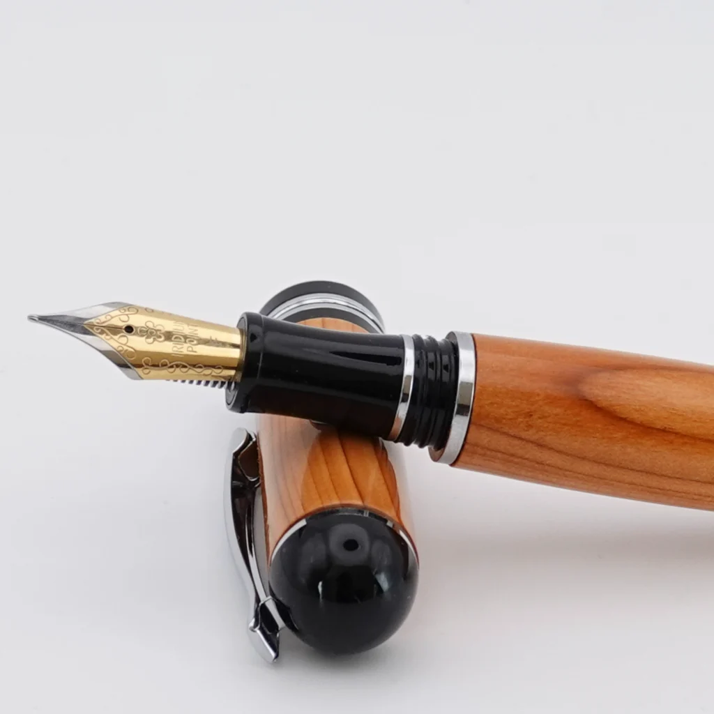 Yew Fountain Pen with Black and Chrome Fittings