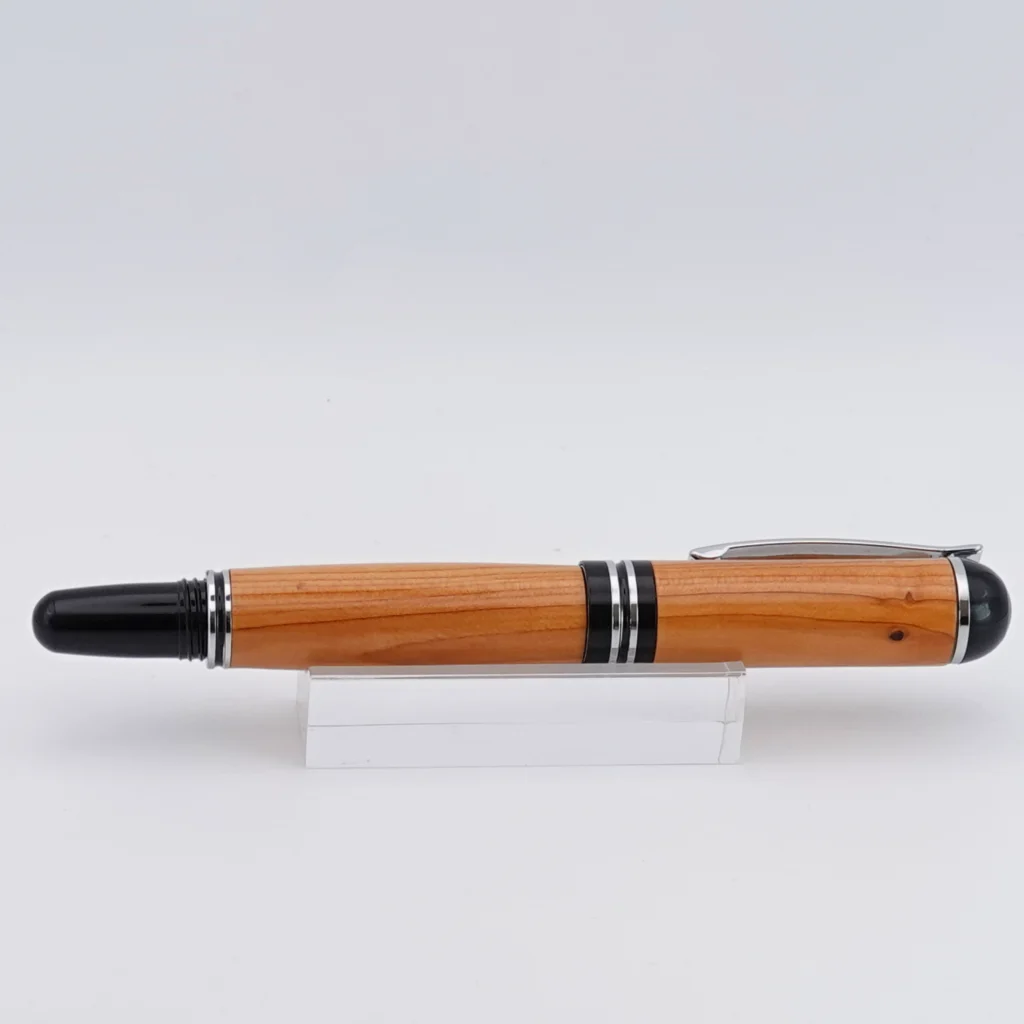 Yew Fountain Pen with Black and Chrome Fittings