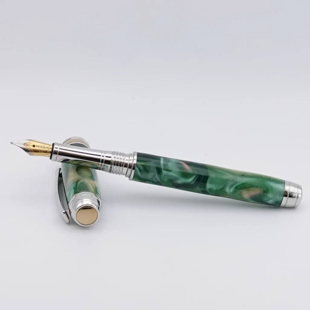 Multicoloured Green Luxury Fountain Pen