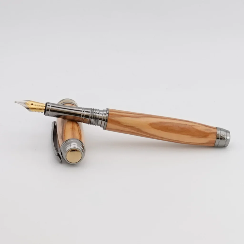 Luxury Olive Wood Fountain Pen with Black Titanium and Titanium Gold Fittings (1243)