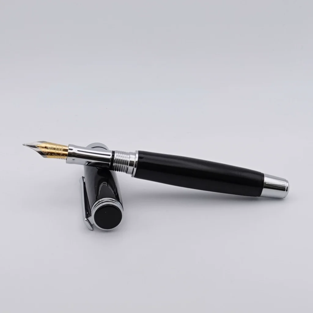 Black Fountain Pen with Chrome and Black Fittings (1256)