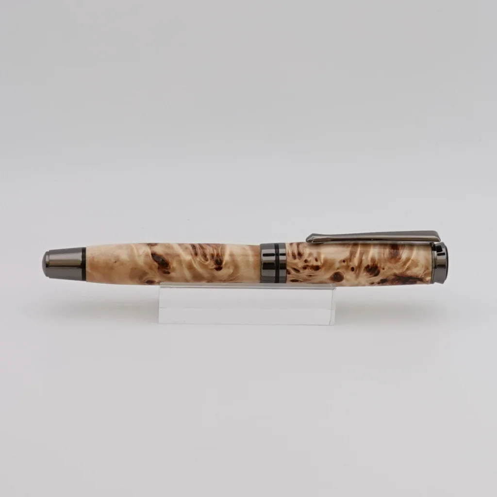 Poplar Burr Fountain Pen with Gun Metal and Black Fittings (1257)