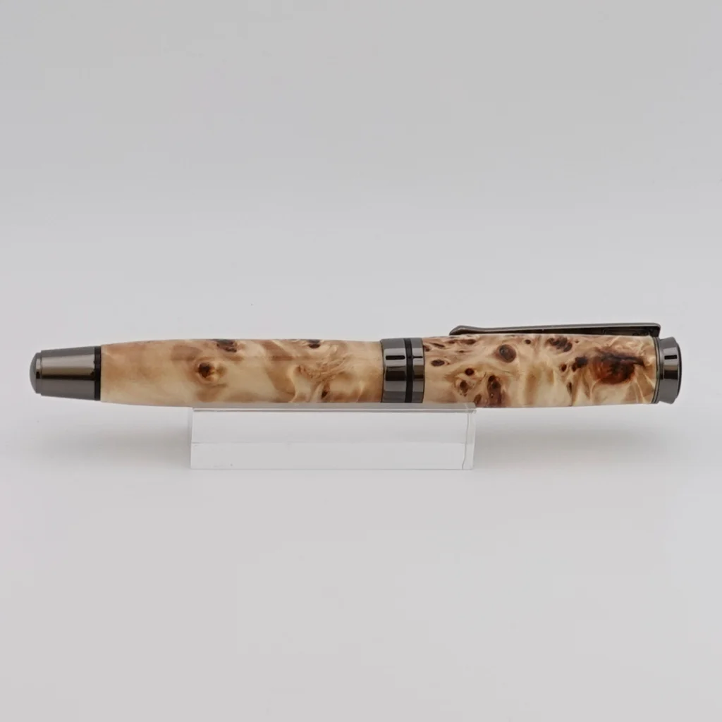 Poplar Burr Fountain Pen with Gun Metal and Black Fittings (1257)
