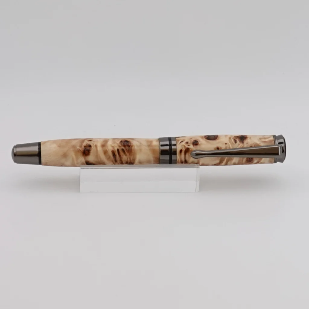 Poplar Burr Fountain Pen with Gun Metal and Black Fittings (1257)
