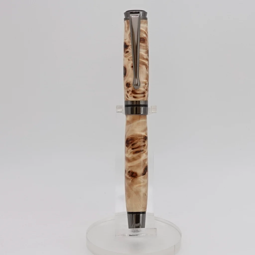 Poplar Burr Fountain Pen with Gun Metal and Black Fittings (1257)