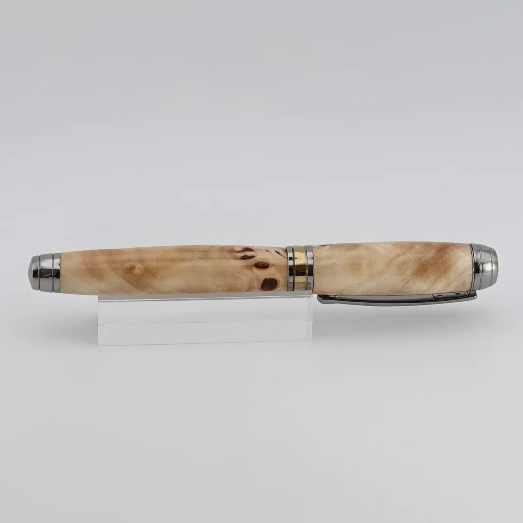 Burr Poplar Luxury Fountain Pen with Black Titanium and Titanium Gold Fittings (1279)
