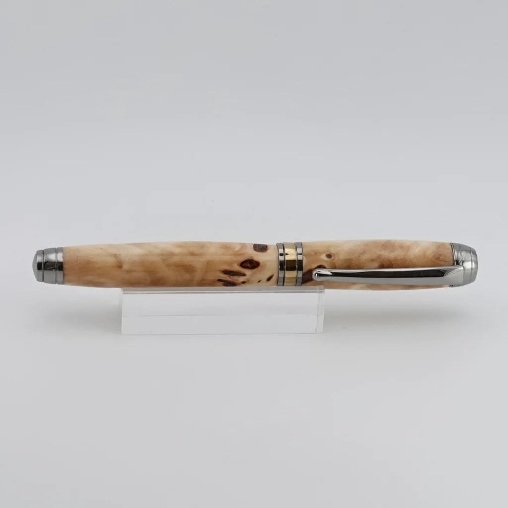Luxury Burr Poplar Fountain Pen with Black Titanium and Titanium Gold Fittings