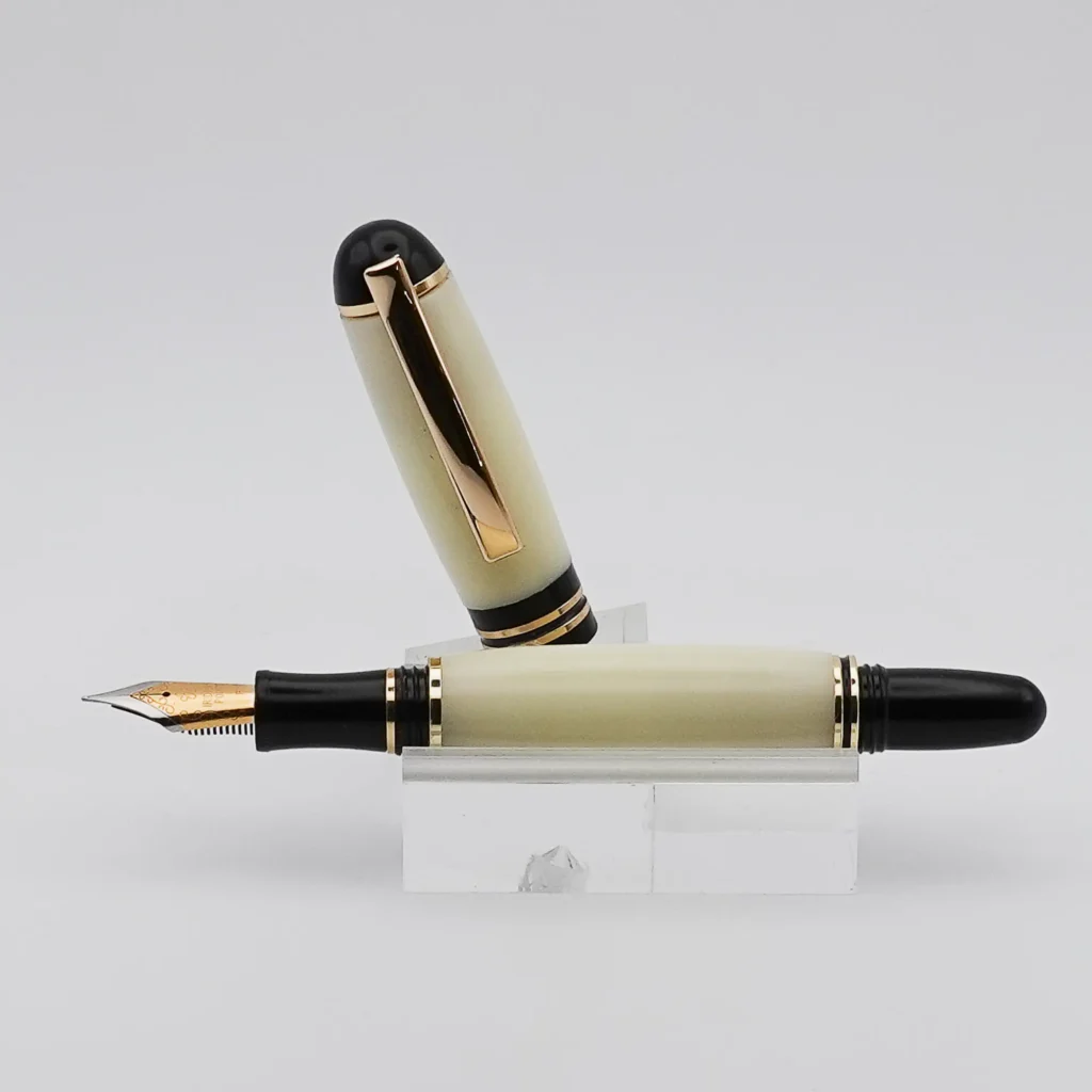 Cream Fountain Pen with Black and Gold Fittings (1286)