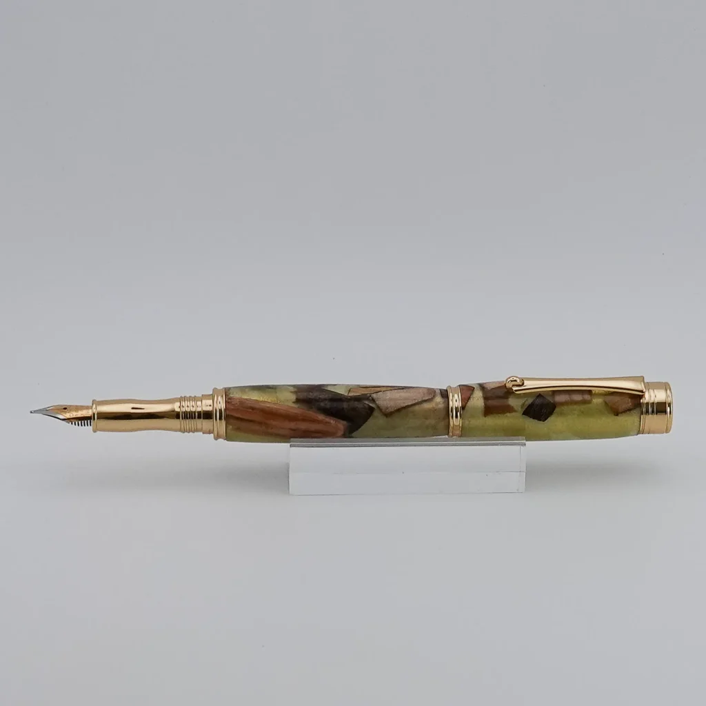 Green Scrap Wood Fountain Pen with Gold Plated Fittings (1300)