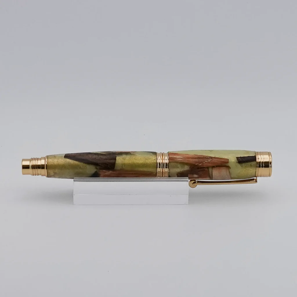 Green Scrap Wood Fountain Pen with Gold Plated Fittings (1300)